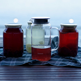 Jug GIORNO 1000 ml with filter (borosilicate glass)