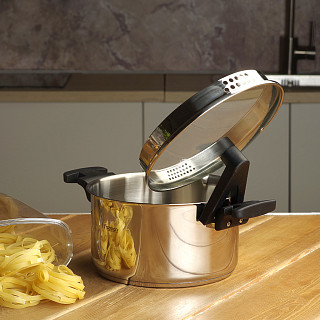 Stockpot Eliz 20 cm / 3.3 l with lid