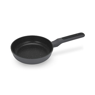 Induction frying pan 20 cm Titanium pro