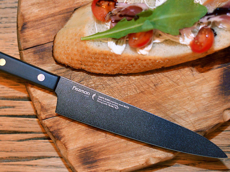 CLASSIFICATION OF KNIVES