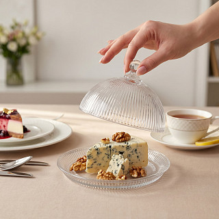 Cheese serving dish 13.7x9.8 cm with lid (glass)