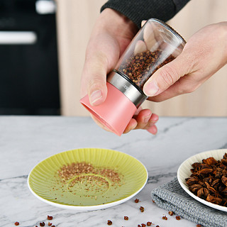 Salt & pepper mill 13 cm/ 160 ml (ceramic grinder) (9 pcs per display box)