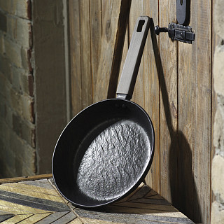 Frying pan VELA ROCK 20x4 cm with induction bottom (aluminum with non-stick coating)