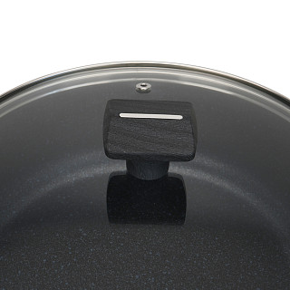 Troškintuvas su dangčiu FERRO 26 cm / 3.49 l