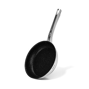 Keptuvė su nepridegančia danga 20 cm Elia (nerūdijantis plienas)
