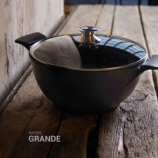 Katls GRANDE 32x15см / 9,3 l ar stikla vāku