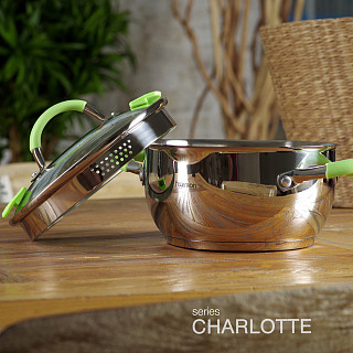 Stockpot CHARLOTTE 20x10 cm / 2.5 LTR with glass lid, pouring lip and lid strainer (stainless steel)