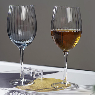 Vīna glāžu komplekts 580 ml x 2gab. (stikls) Vīna glāžu komplekts 580 ml x 2gab. (stikls)