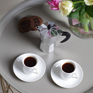 Set of Coffee Maker for 2 cups/120 ml (aluminium) and 2 ceramic cups with 2 saucers