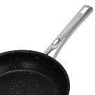 Keptuvė su nepridegančia danga 20 cm Elia (nerūdijantis plienas)