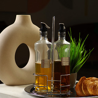 Pudeļu komplekts etiķim un eļļai 2x500 ml uz paliktņa