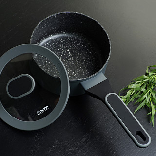 Sauce pan with lid 16x7.9 cm / 1.4 l Laura