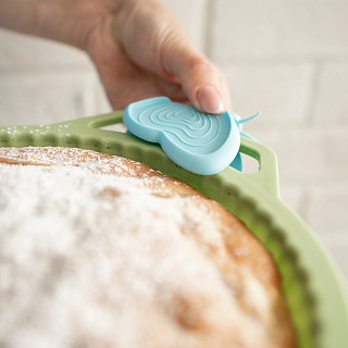 Butterfly-shaped pot-holder with magnet (silicone) (24 pcs per tube display box)