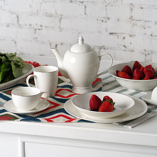 Mug ALEKSA 380 ml color white (porcelain)