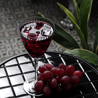 Sarkanā vīna glāze 430 ml