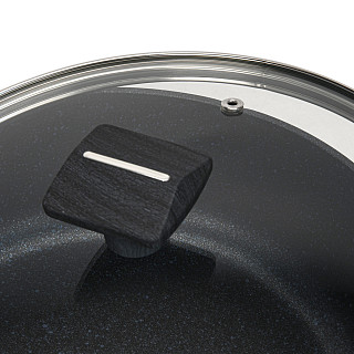 Troškintuvas su dangčiu FERRO 26 cm / 3.49 l