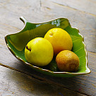 Plate GREEN 31.5x23x7.5 cm (ceramic)