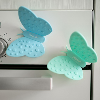 Butterfly-shaped pot-holder with magnet (silicone) (24 pcs per tube display box)