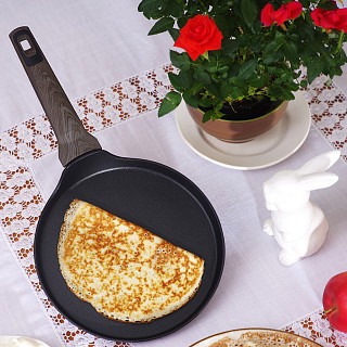 Pancake pan MELANI 24 cm with induction bottom