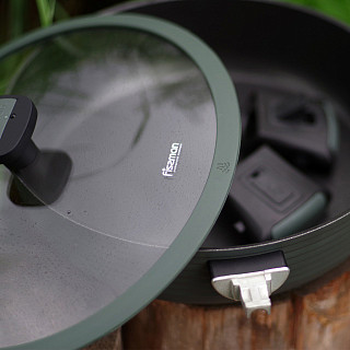 Puodas BRILLIANT 28x7,5 cm / 4,1 l su nuimamomis rankenomis ir stikliniu dangčiu (aliumininis su nepridegančia danga)