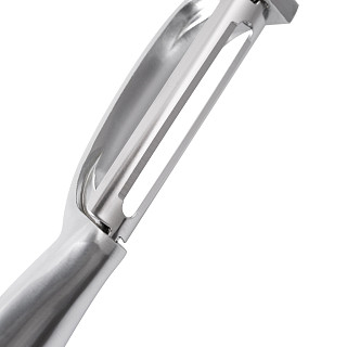 P - shape vegetable peeler 17 cm