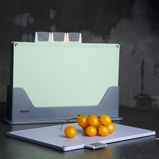 Virtuves dēlīšu komplekts 4 gab 30x22,5 сm uzpaliktņa (plastmasa) Virtuves dēlīšu komplekts 4 gab 30x22,5 сm uzpaliktņa (plastmasa)