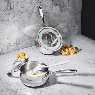 Ковш ABSOLUTE PRO 18x9 см / 2,2 л со стеклянной крышкой (нерж. сталь)