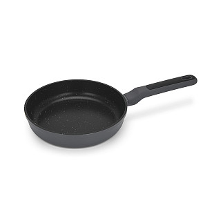 Induction frying pan 24 cm Titanium pro