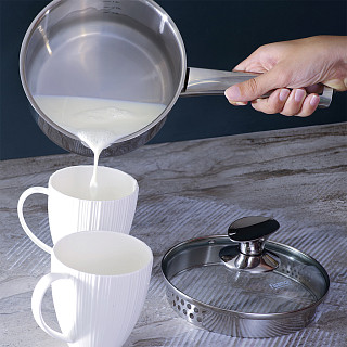 Sauce pan ELEGANCE 16x8 cm / 1.6 LTR with glass lid, pouring lip and lid strainer (stainless steel)