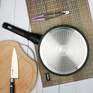 Deep frying pan BRILLIANT 24x7.2 cm with detachable handle (aluminum with non-stick coating)