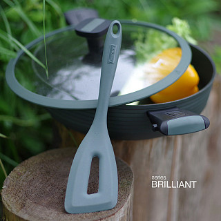 Shallow casserole BRILLIANT 28x7.5 cm / 4.1 LTR with detachable handles and glass lid (aluminum with non-stick coating)